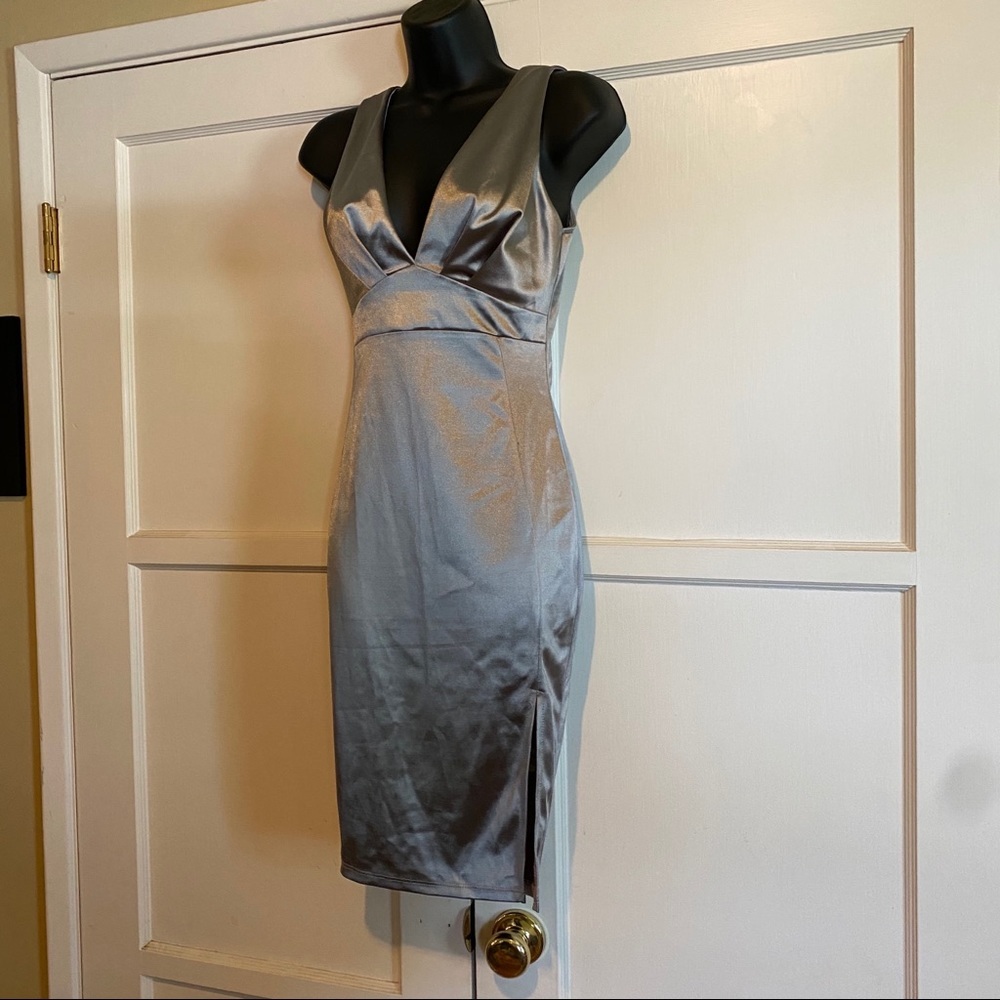 Olive Tree Gorgeous Silver Stretch Cocktail Dress
